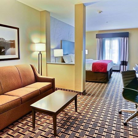 Comfort Suites Юниънтаун Екстериор снимка