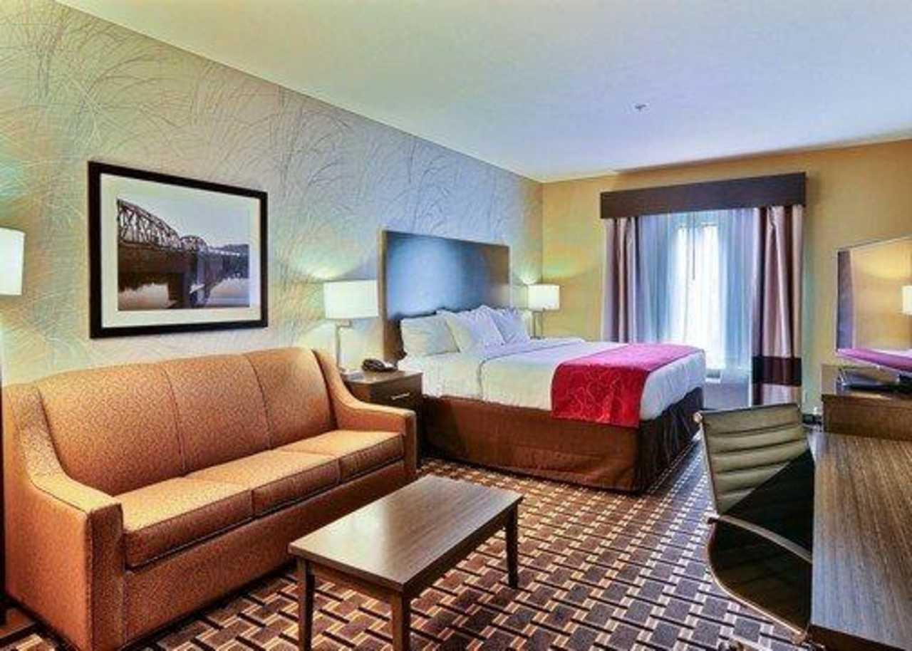 Comfort Suites Юниънтаун Екстериор снимка