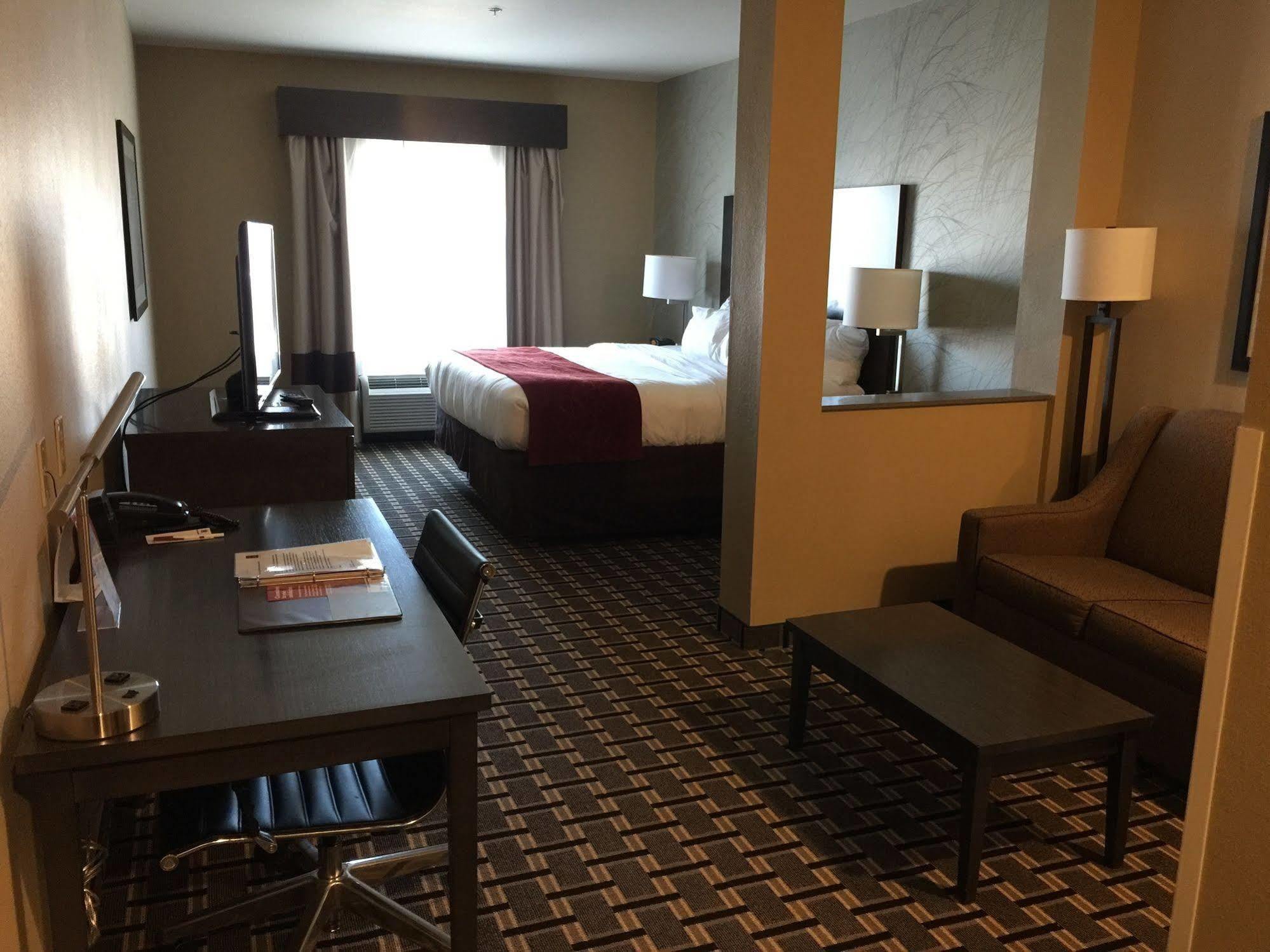 Comfort Suites Юниънтаун Екстериор снимка